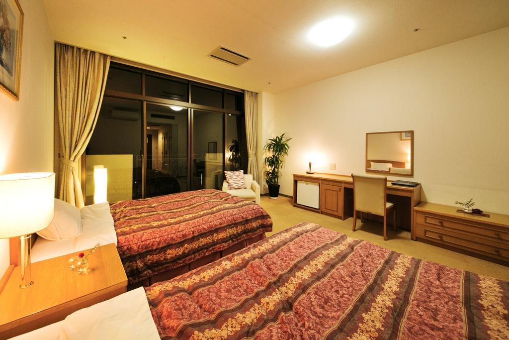 Resort Hotel MiХаги Стая снимка
