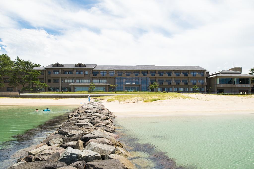 Resort Hotel MiХаги Екстериор снимка