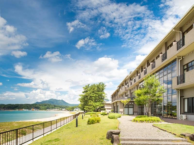 Resort Hotel MiХаги Екстериор снимка